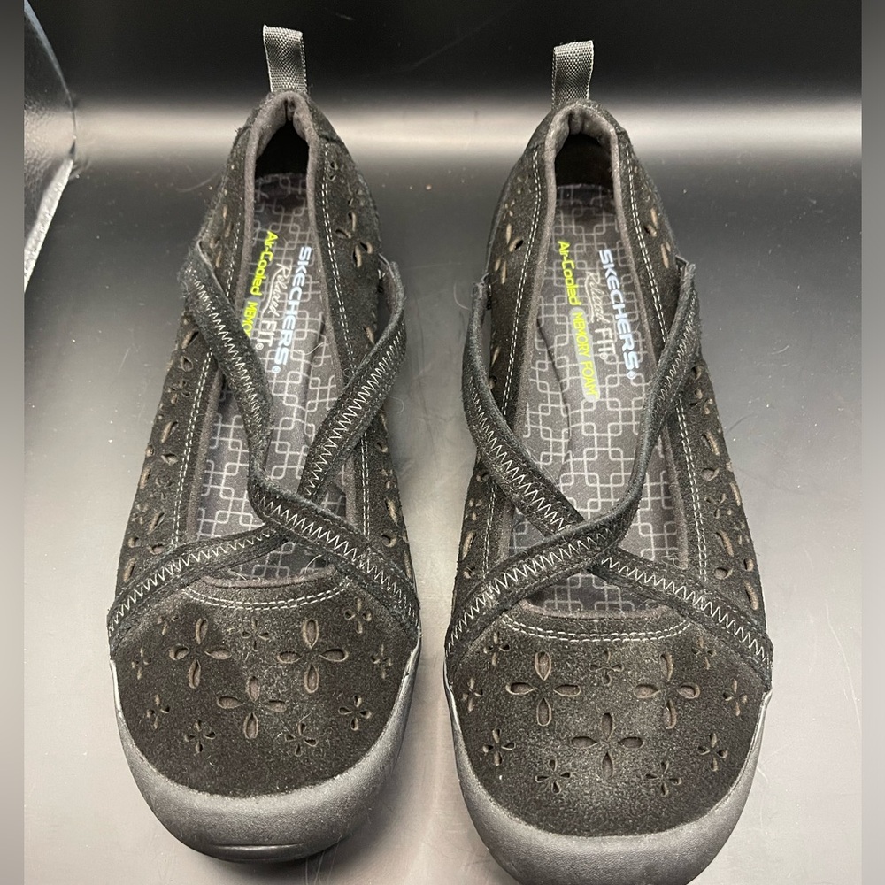 Skechers shoes